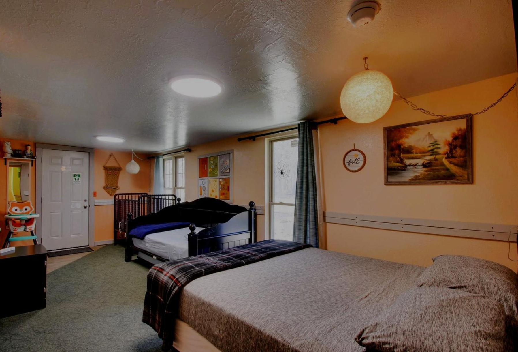 Ez 1 Mile To Fort Sill! Pumpkin Cottage Sleeps 9, Grills, Firepit, Laundry Lawton Buitenkant foto