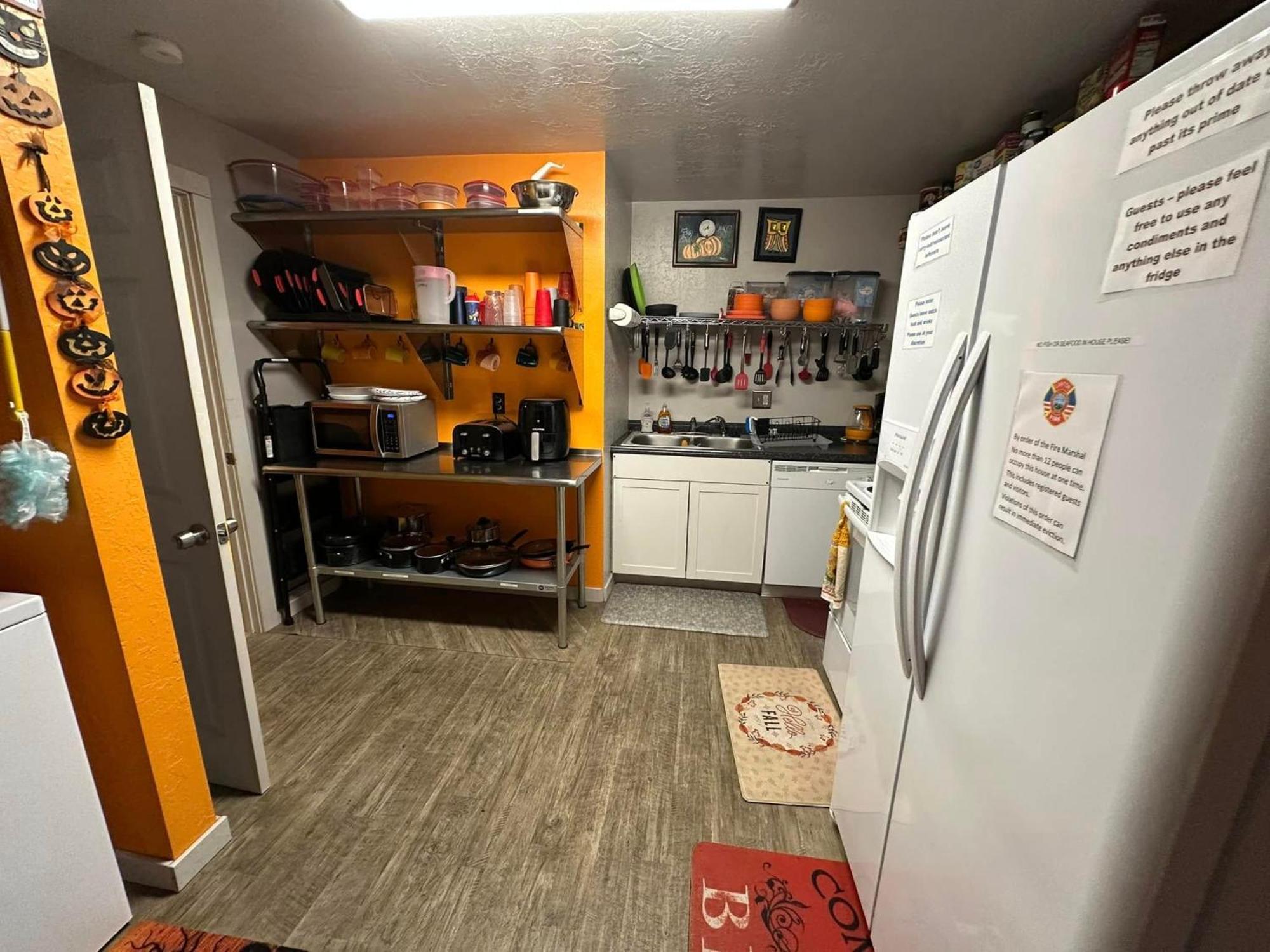 Ez 1 Mile To Fort Sill! Pumpkin Cottage Sleeps 9, Grills, Firepit, Laundry Lawton Buitenkant foto