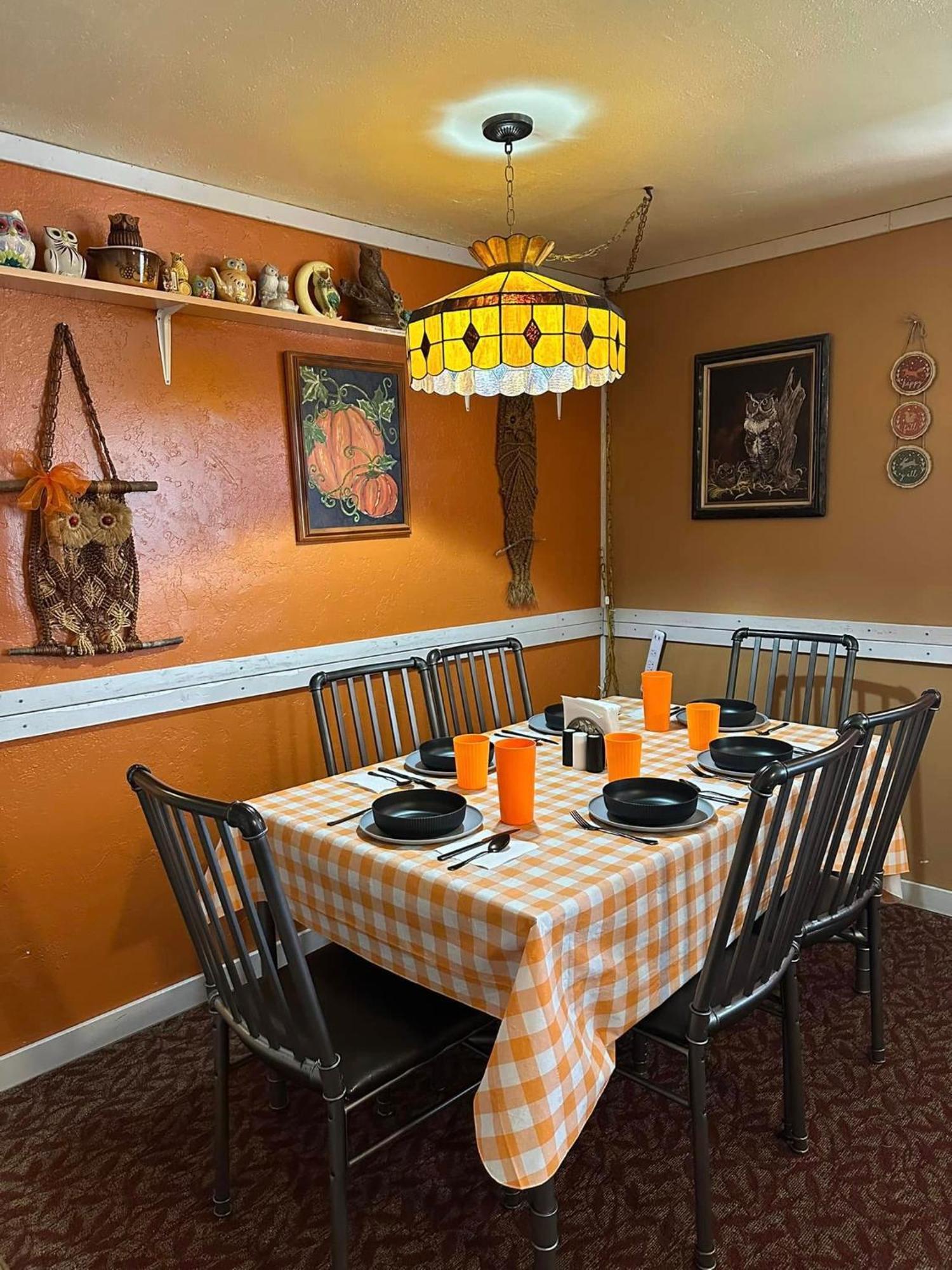 Ez 1 Mile To Fort Sill! Pumpkin Cottage Sleeps 9, Grills, Firepit, Laundry Lawton Buitenkant foto