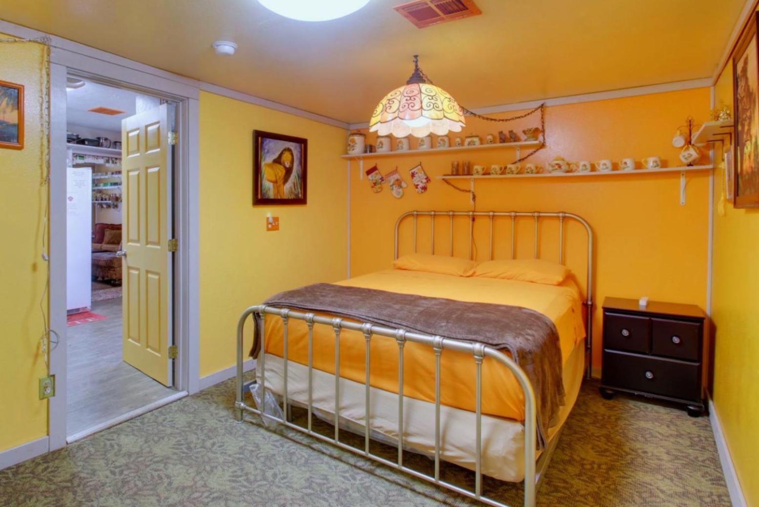 Ez 1 Mile To Fort Sill! Pumpkin Cottage Sleeps 9, Grills, Firepit, Laundry Lawton Buitenkant foto