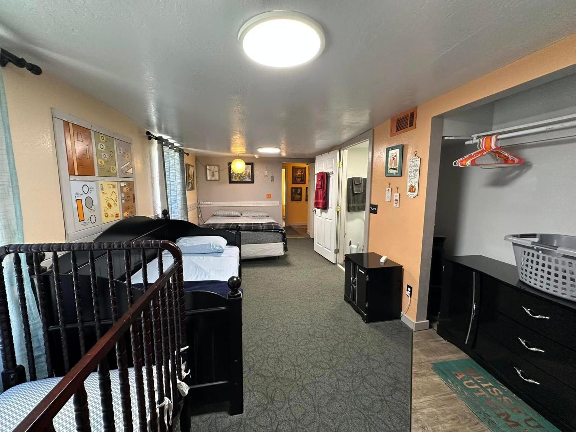 Ez 1 Mile To Fort Sill! Pumpkin Cottage Sleeps 9, Grills, Firepit, Laundry Lawton Buitenkant foto